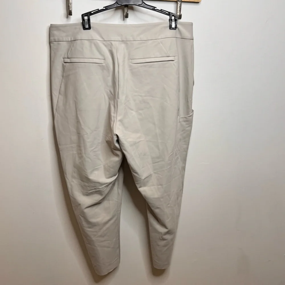 Athleta Stellar Straight Crop Ankle Pants - Picture 3 of 4